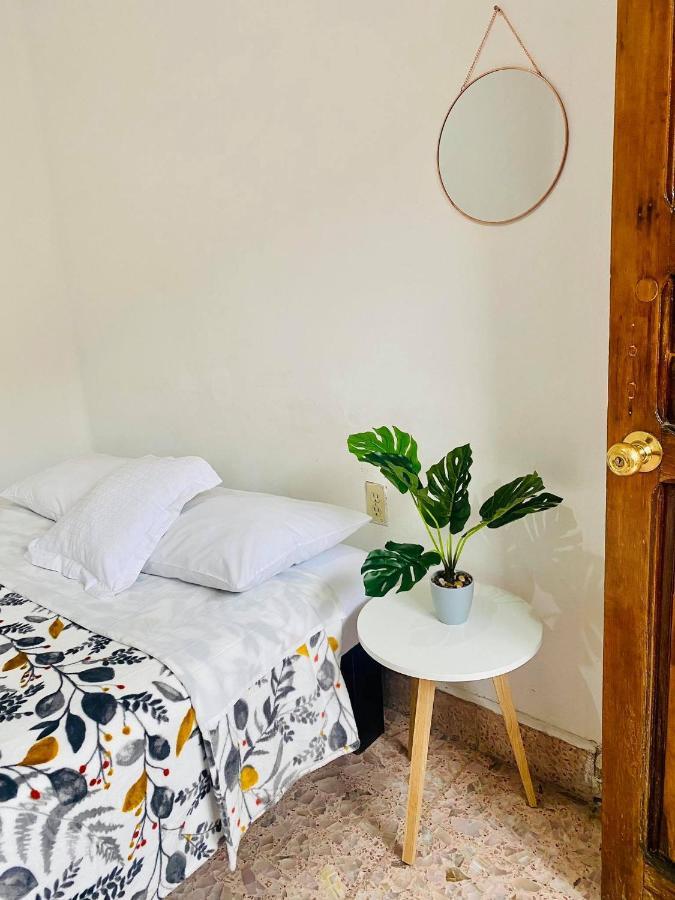 Casa Del Centro Bed and Breakfast Morelia Buitenkant foto