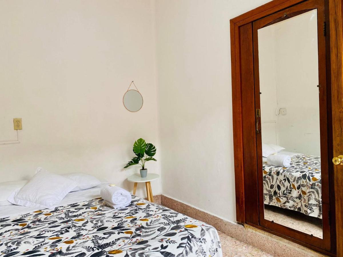 Casa Del Centro Bed and Breakfast Morelia Buitenkant foto